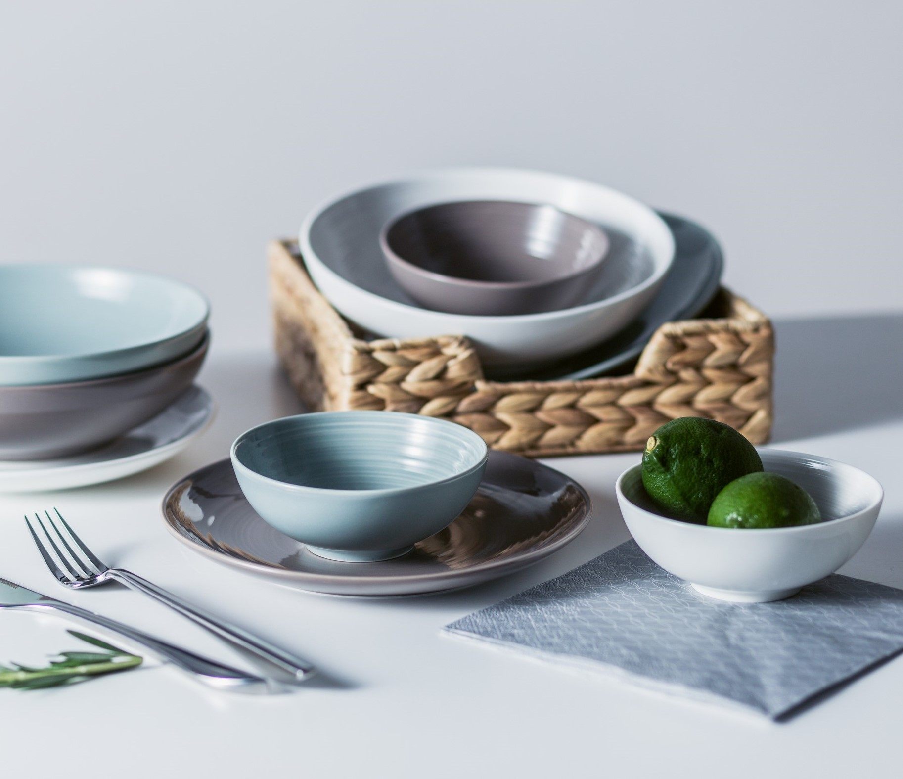 Songhai Sena Ceramic pure color disk Simply clean household Nordic wind