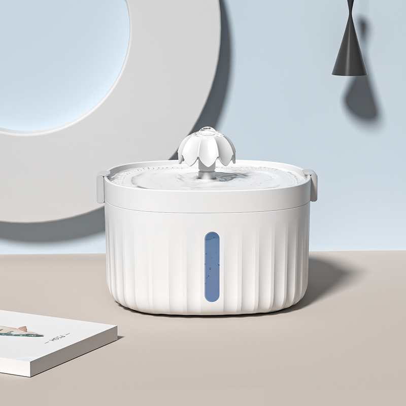 Large-capacity cat water dispenser automatic circulation filter running water dog drinking water artifact silent pet supplies