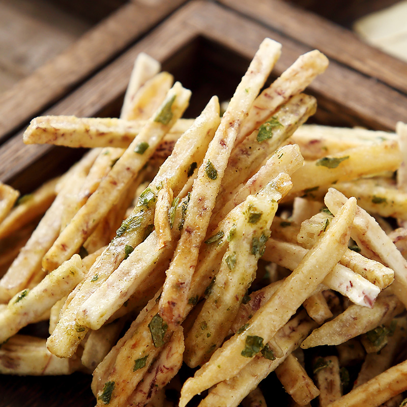 Find crispy salt taro noodles Lipu salted egg yolk crispy taro dried taro shredded low temperature dehydrated non-fried snack