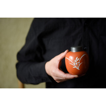 Jingdezhen Mass Yunhai Ceramics Tea Leaf Jar Tick flower Sicover tea bin thread screwed lid sealing bin