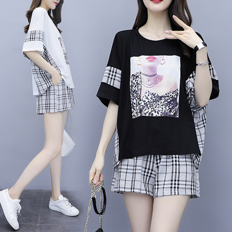 Large size women's clothing 2022 summer new fat mm slimming belly cover suit female casual short-sleeved shorts two-piece set