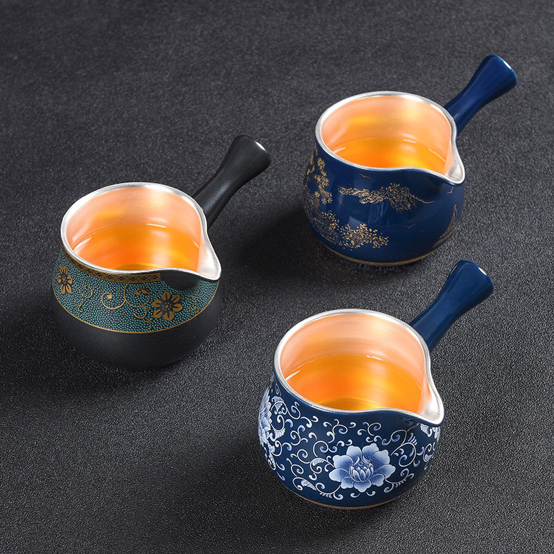 Gilt silver ceramic side handle fair cup enamel color blue and white porcelain tea sea tea ware kung fu tea set even cup tea ceremony accessories