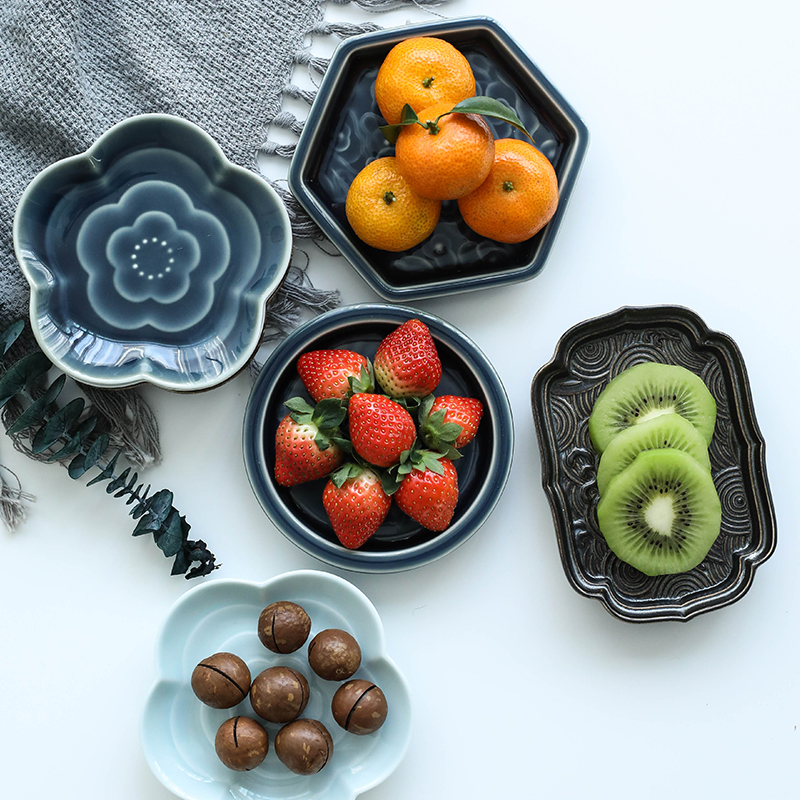 Fruit plate small delicate dried fruit snack plate ceramic plate creative home living room coffee table dining room peanut small dish