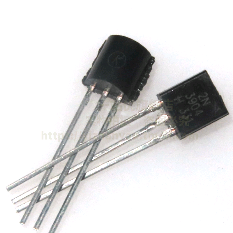 50 ba cực 2N3904 3904 transistor NPN điện plug-in TO-92.