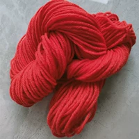 Группа красной шерсти (около 25 граммов)