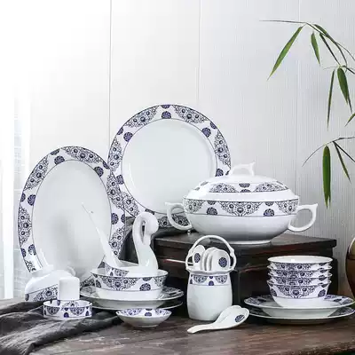 Zero seven hundred dishes set Chinese household bone porcelain tableware Jingdezhen blue and white porcelain tableware set set Bowl chopsticks