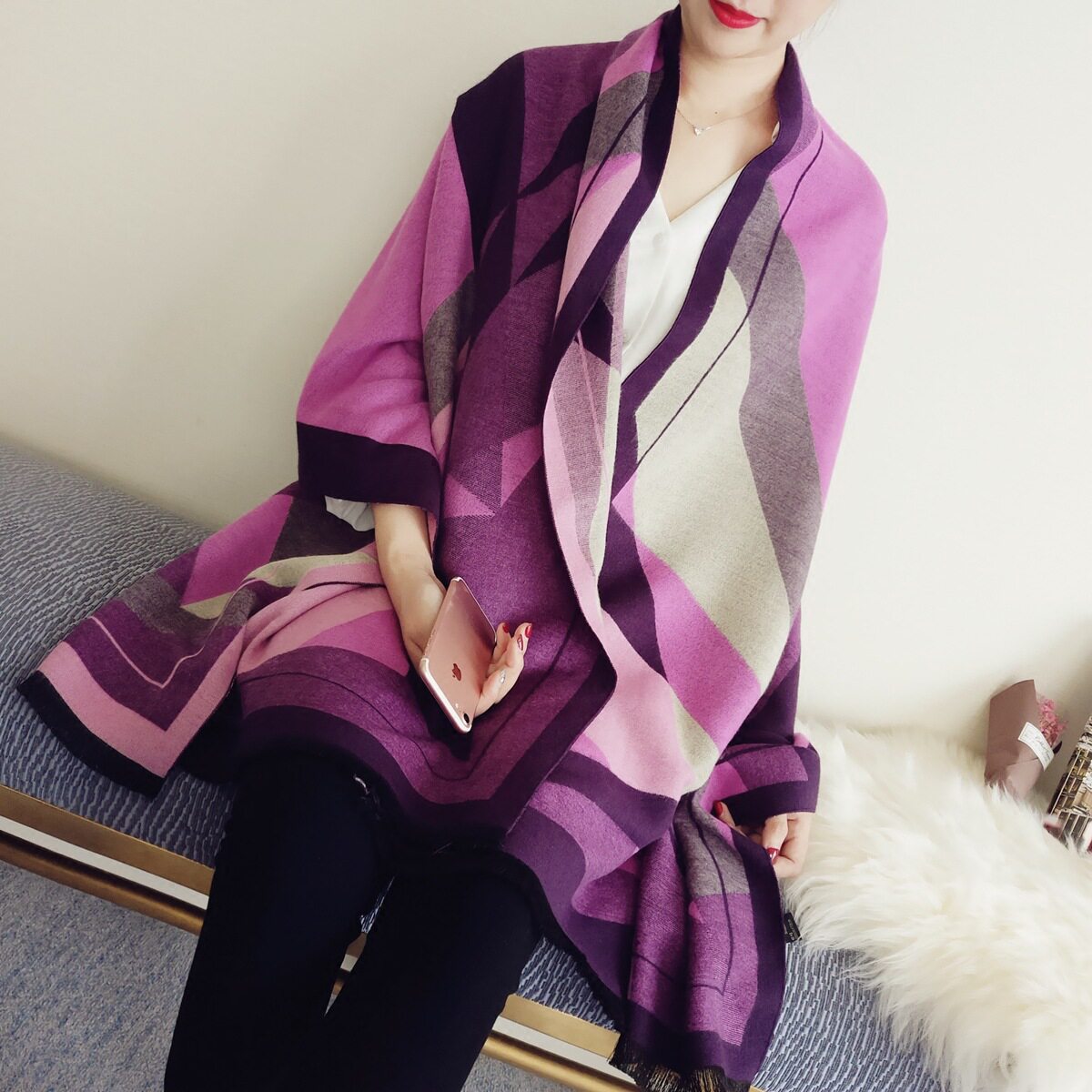 Women's spring, autumn and winter purple elegant imitation cashmere wool scarf 2021 new irregular large plaid middle-aged mother