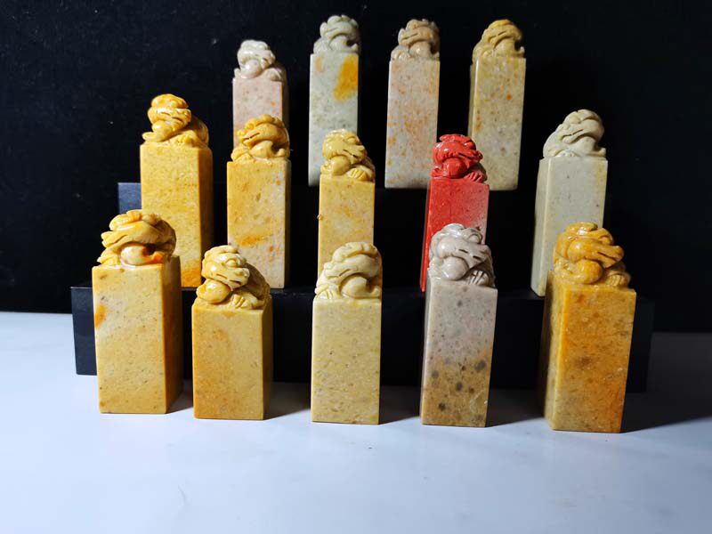 Shoushan Shilaoling Ancient Beast Seal Niutou Mountain Stone Material Gold Stone Seal Antique Calligraphy and Painting