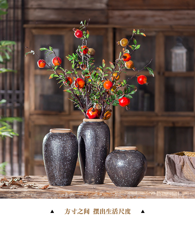 Black ceramic vase flower arranging flowers water raise the table sitting room adornment creative clay coarse pottery China restoring ancient ways