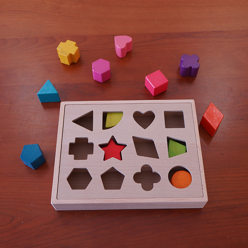 1-2-3-year-old baby intellectual enlightenment toy geometric shape building blocks paired with thirteen holes intellect box 12 months