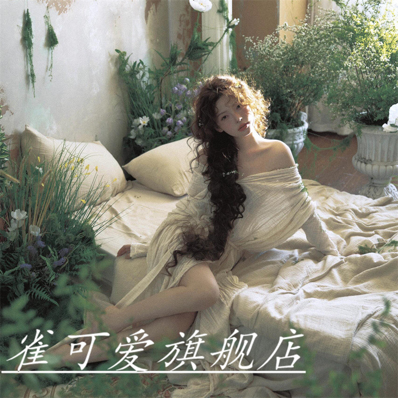 Photo Studio's New Unique and Stylish Minimalist Style, New Chinese Zen-Inspired Elegant Outerwear for Photography Theme and Atmosphere Photo Shoots