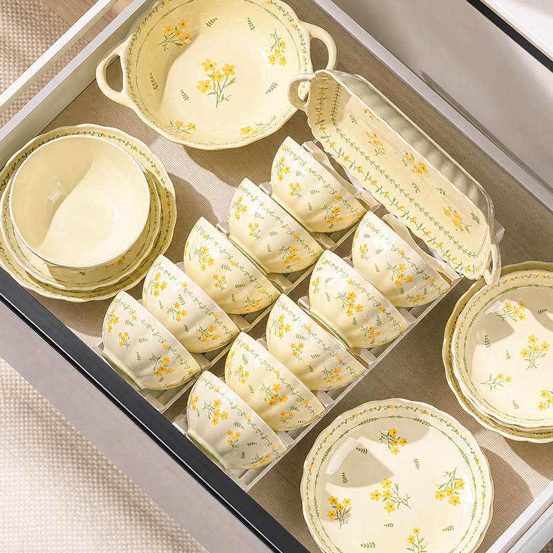 Dinnerware Set for Home Use 2026 New Model Jingdezhen High Aesthetic Value Tableware Simple Ceramic Bowls and Plates Bowls and Chopsticks Housewarming Bowlware