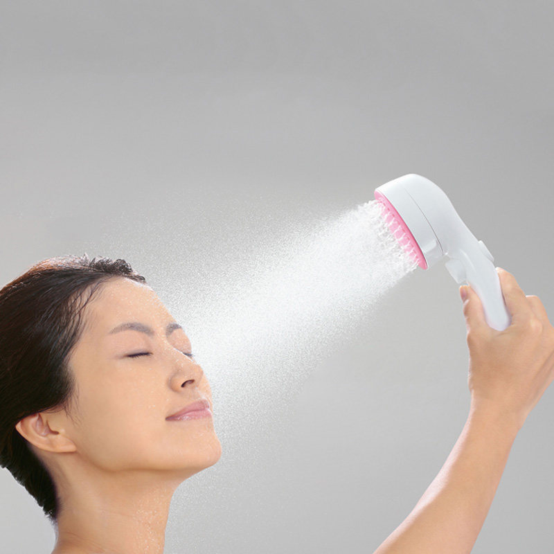 New Likai Sanrong sanei water-saving shower spray skin skin Japan imported fine water flow water-saving shower head