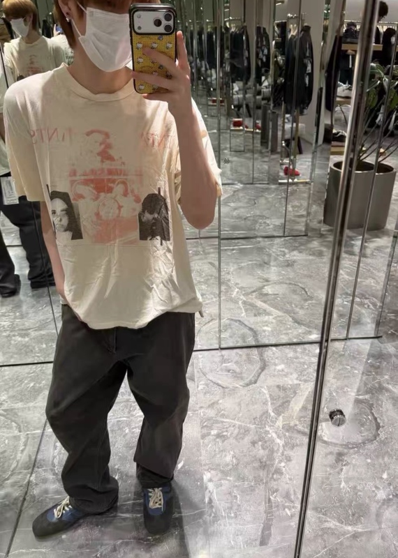 Erd26Ss the Fated Girl Portrait Short Sleeve Dirty White the Ill Fated T-Shirt Erd26Ss the Fated Girl Portrait Short Sleeve Dirty White the Ill Fated T-Shirt
