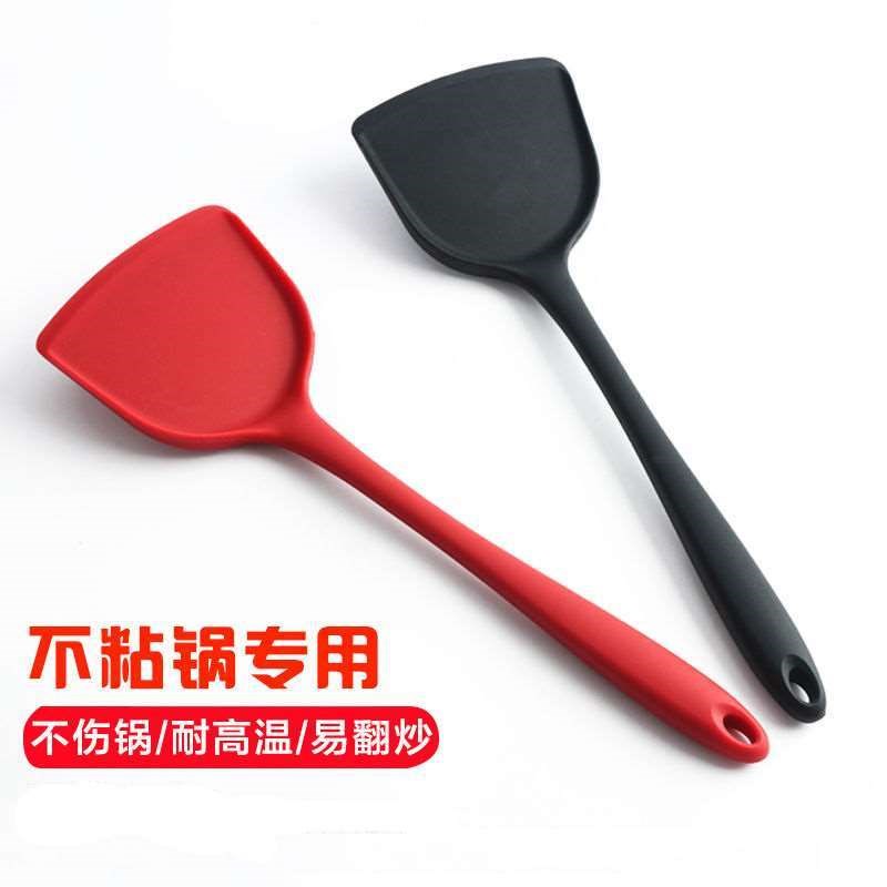 Small colored tablespoon spoon Iron Pan High Temperature Resistant Long Handle Latex Pan Shovel home Silicone Frying Egg Frying Pan