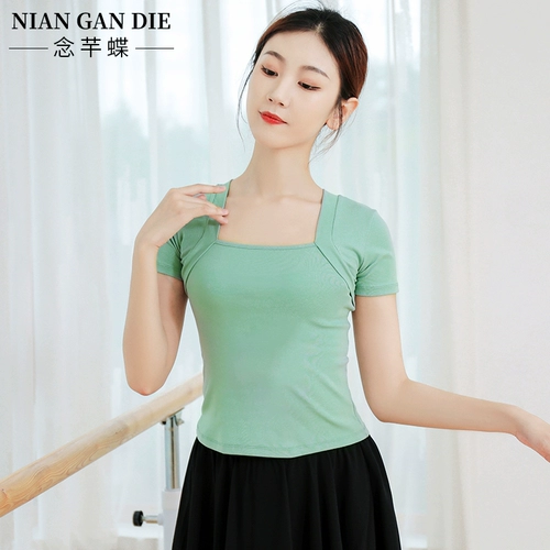 Современная спортивная одежда, приталенный лонгслив, короткий рукав, по фигуре