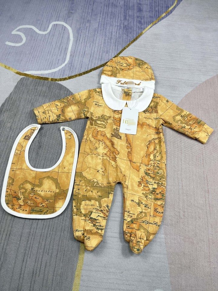 2022 - Yang new baby conjunction clothes long sleeve cotton thin four seasons of hat - enclosed three - piece sets