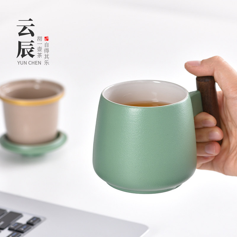 云辰 陶瓷木柄过滤带盖马克杯 天猫优惠券折后￥24包邮（￥34-10）多色可选