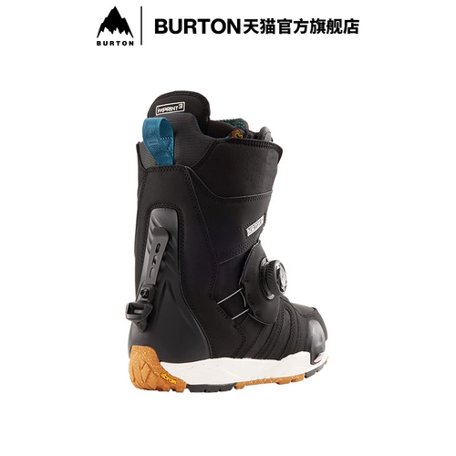 Официальная леди Бертона Болтона Шаг на Felix Ski Shoes Fast в громкой доске.