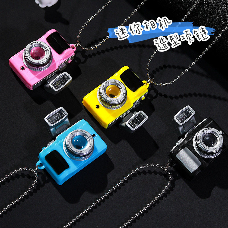 Luminous Small Camera Necklace for men and women Hip Hop Net Red Fumble Sound Retro Flash Camera Vocable Pendant Pendant