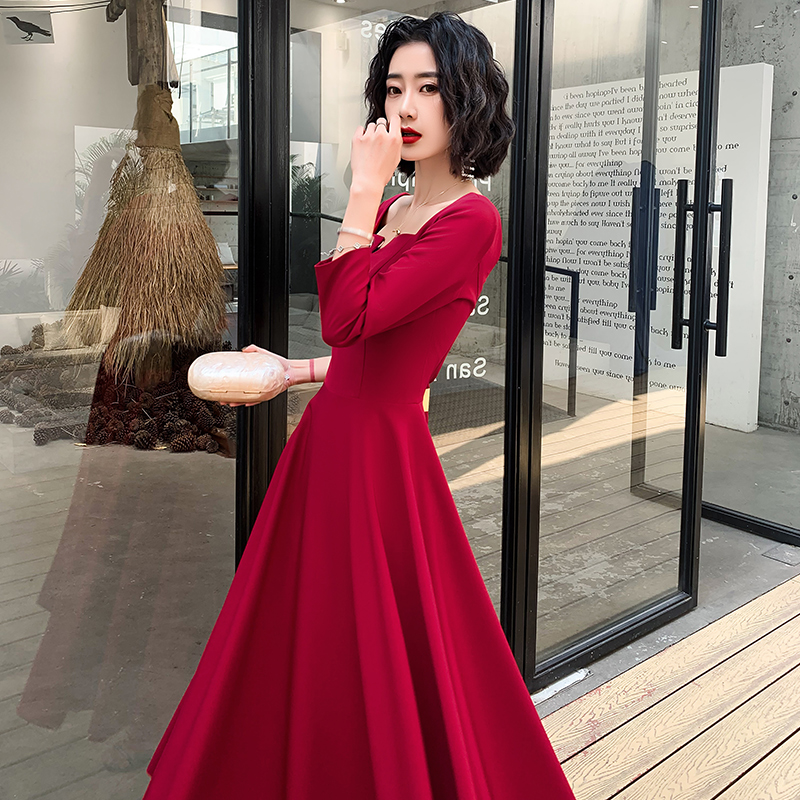 The wine red toast suit 2022 new wedding bride dress can usually wear a thin cuff leading style
