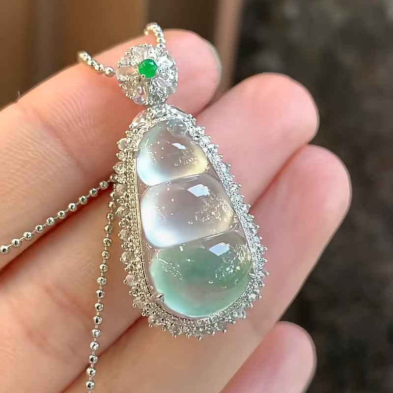 Natural Burmese High Ice Type Floating Green Flower Jade Pendant, Old Pit A-Grade Glass Type Four-Season Bean Jade Pendant Natural Burmese High Ice Type Floating Green Flower Jade Pendant, Old Pit A-Grade Glass Type Four-Season Bean Jade Pendant