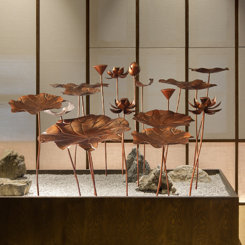 Modern Wrought Iron Bronze Lotus and Lotus Leaf Floor-Standing Ornaments for Hotel Indoor Courtyard Pool Decoration, Light Luxury and Creative Design Modern Wrought Iron Bronze Lotus and Lotus Leaf Floor-Standing Ornaments for Hotel Indoor Courtyard Pool Decoration, Light Luxury and Creative Design