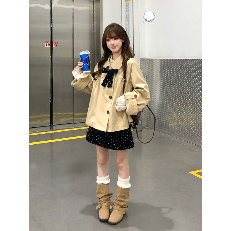 Autumn Korean-Style Outfit, a Complete Autumn and Winter Suit for Women, Khaki Windbreaker Jacket, Polka Dot Skirt, Two-Piece Set