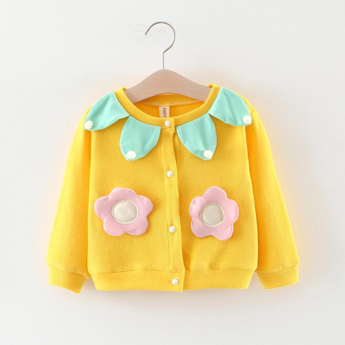 Cô gái mùa xuân dress 2020 Coat New áo gió Version Hàn Quốc Trẻ em 0-1-2-3 năm bé cũ Xuân Thu bé Child