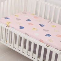 Розовый, с медвежатами