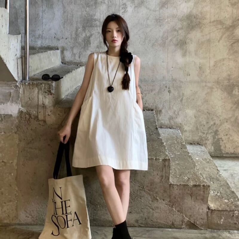 Old Money Style White Sleeveless Cotton and Linen Dress for Women, Summer Loose Fit, Slimming, Petite, Elegant A-Line Tank Dress Old Money Style White Sleeveless Cotton and Linen Dress for Women, Summer Loose Fit, Slimming, Petite, Elegant A-Line Tank Dress
