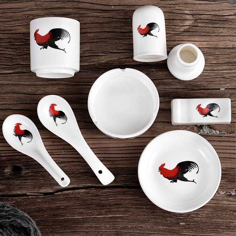 Ceramic rooster bowl of rice to eat noodles big rooster always home old nostalgic Hong Kong style restoring ancient ways is Stephen chow big bowl