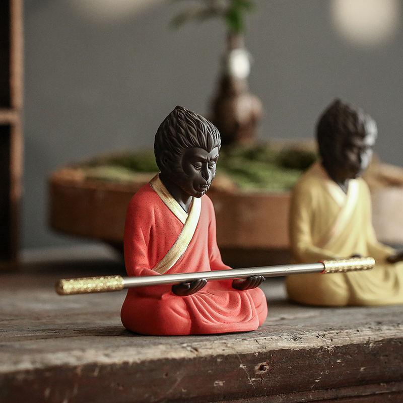 Shou Taoren Chinese Zen ornaments Monkey King Monkey King living room porch Bogu shelf ceramic characters craft gifts ornaments