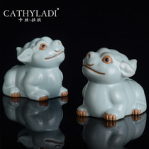 Cathyladi celestial green ceramic creative tea pet household office Ru kiln personality can maintain the tea set accessories