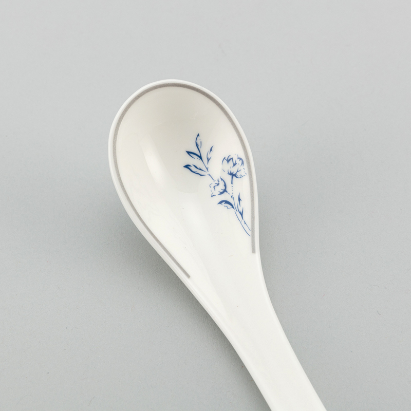 Ronda about ipads porcelain tableware white spoon, small spoon, ceramic spoon ladle small Chinese style household utensils expression