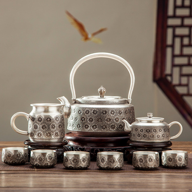 Silver pot sterling silver 999 a piece of kettle pure handmade household daisy model complete set of tea set craft brewing tea pot
