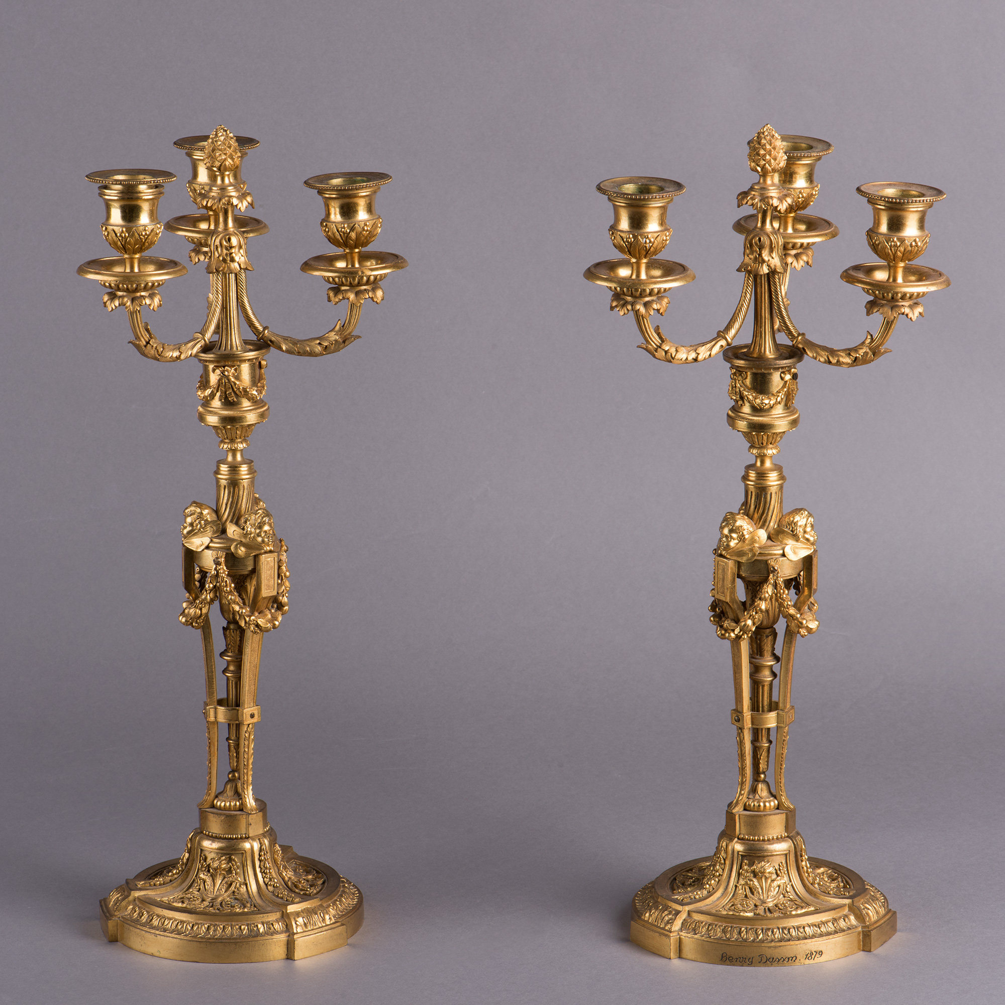 Unicorn Xiyang Antique Fittings France Workshop Signed Louis XVI Wind Little Angel Bronze Gilded Candlestick