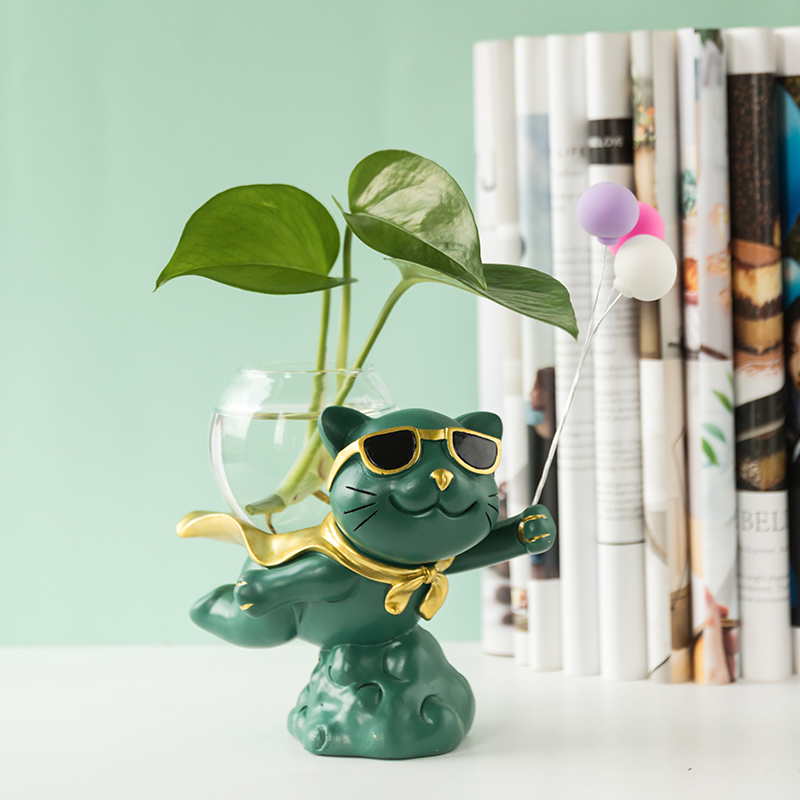 Creative Merchants Cat Wine Cabinet TV Cabinet Children's House Happiness Department Small Objects Cute Living Room Desktop Decorations Hem-Taobao