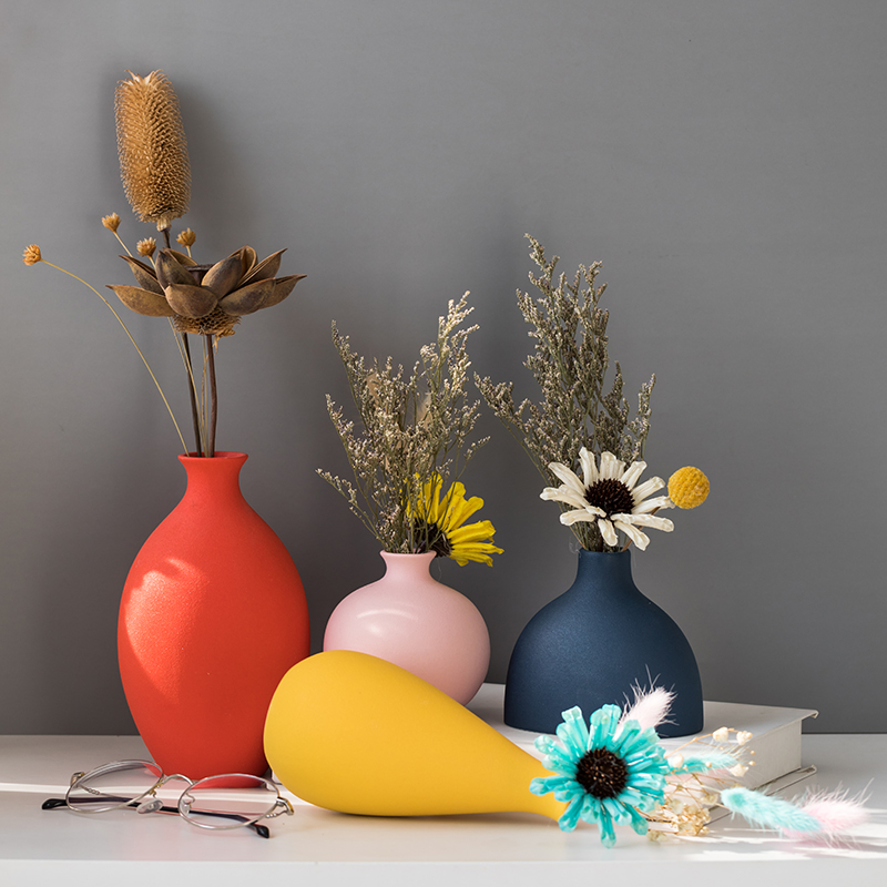 Home dry flower ornament ornaments living room table top flower arrangement vase ins Nordic wine cabinet maiden room ceramic ornaments