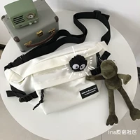 Белая лягушка брат