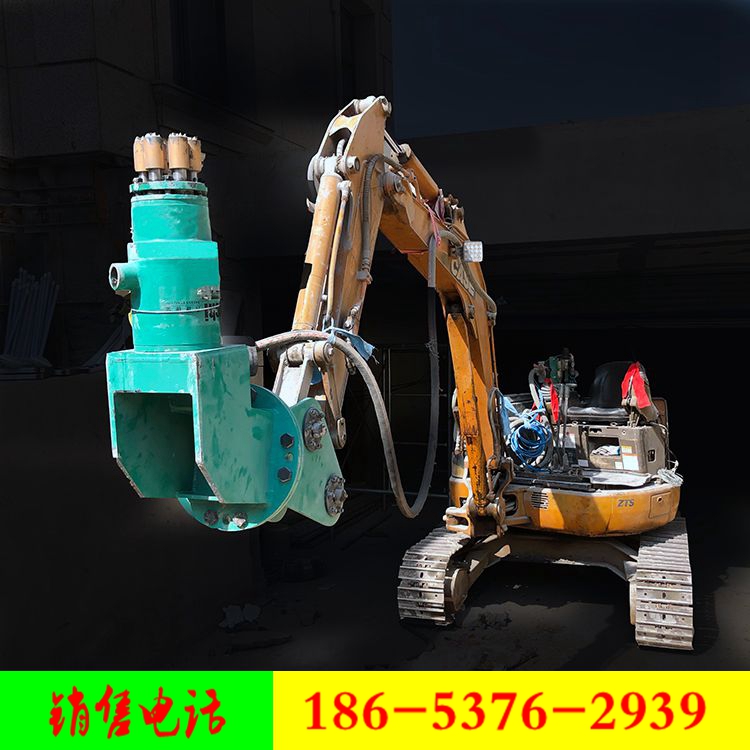 Bridge concrete airborne chiseling machine Large river dam tunnel concrete pavement slapping muller