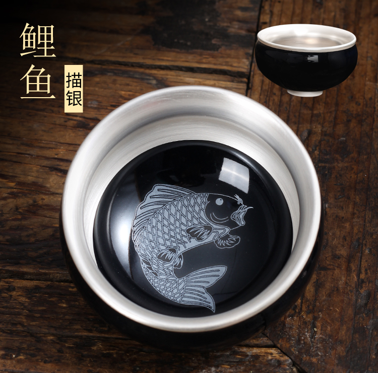 Silver cup Silver 999 kung fu master cup single cup pure manual coppering. As Silver cup ceramic light blue and white tea cup