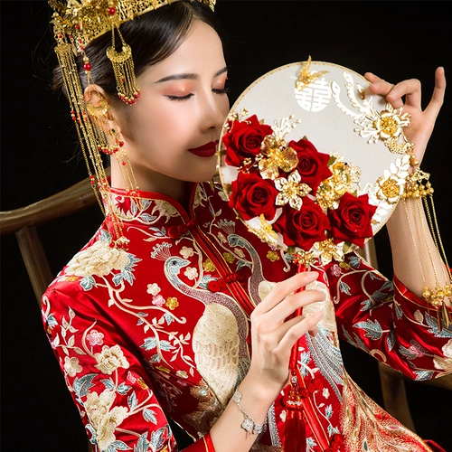 Свадебная церемония невесты из букета китайского древнего бриза фанаты Xiuhe Service Fanmade Fan Diy Material Satch