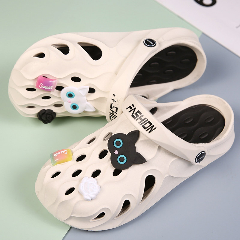Hole shoes female summer ins tide soft bottom outside wear non-slip Baotou operating room special shoes thick bottom beach nurse sandals
