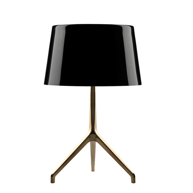 Postmodern Hardware Art Creative Iron Art Triangle Bed Head Lamp Book Room Desk Italian board room Decorative Table Lamp