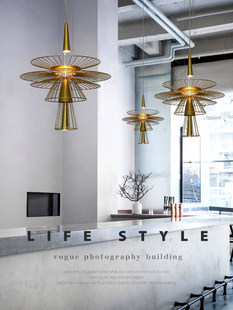 Свет роскошь простой современный магазин Вешать лампа середина век дизайнер творческий Вырезать нло Бизнес на стойке регистрации инжиниринг Вешать лампа