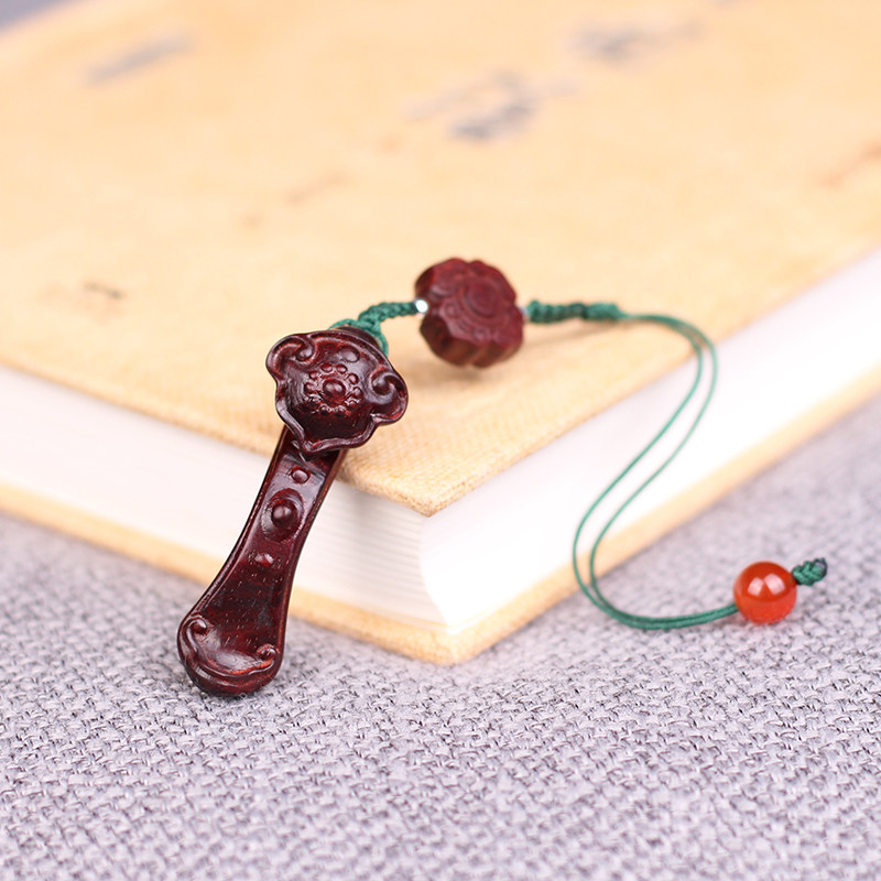 Wood Words Indian lobular rosewood wood Ruyi handle car bag pendant file play safety pendant