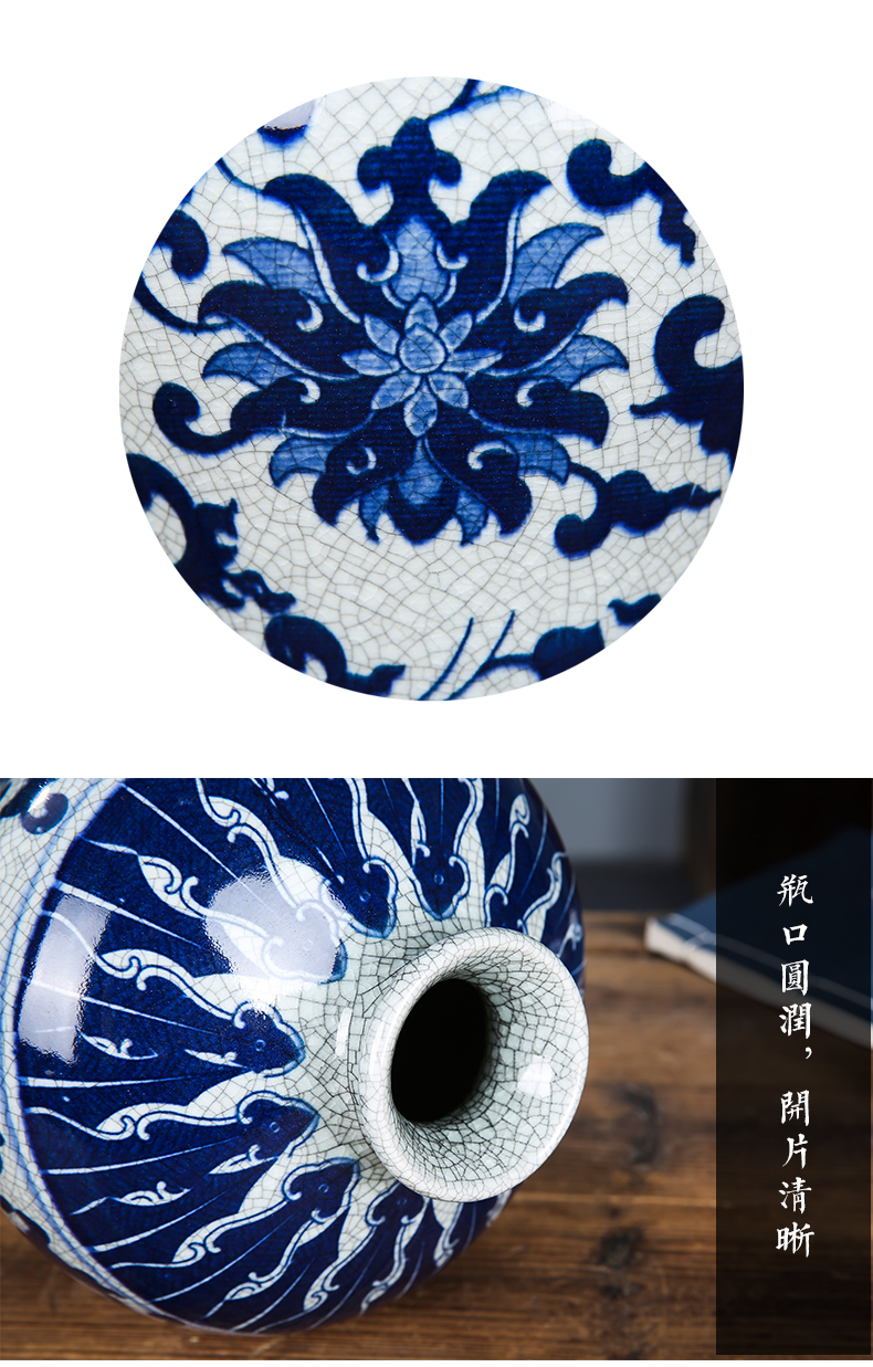 Jingdezhen ceramics vase archaize sitting room place Chinese blue and white porcelain is a large crack glaze open flower decoration