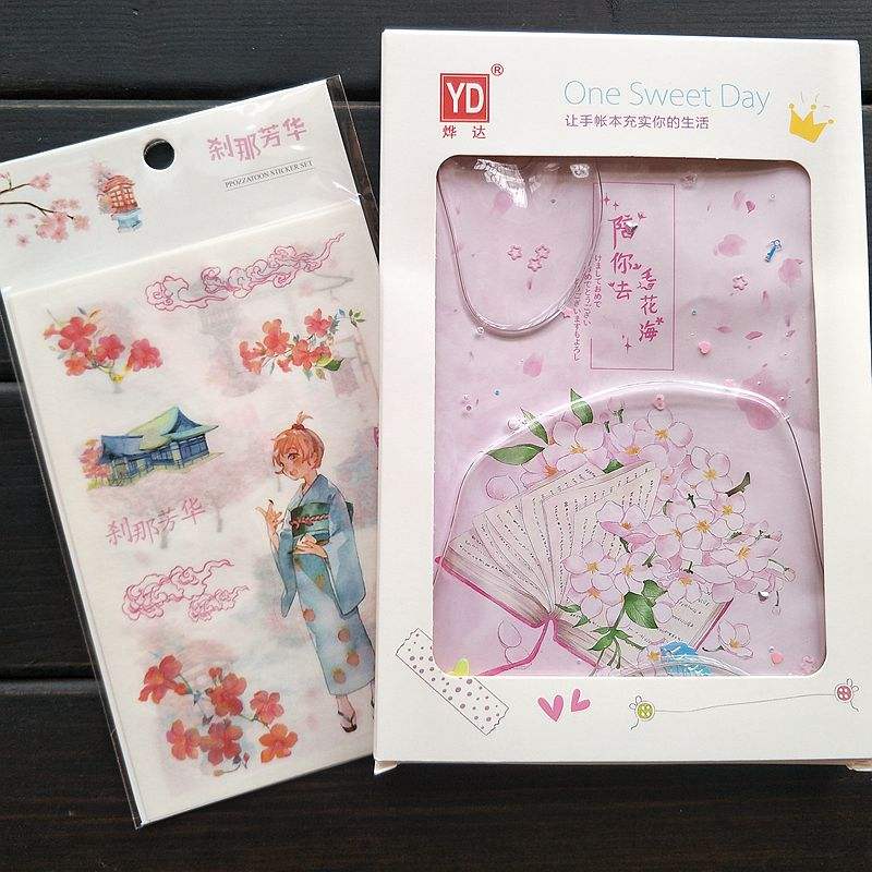 Accompany You To See The Sea Of FlowersMiracle warm periphery Oil inlet Hand book Quicksand Notebook Can learn girl princess Hand book Stationery Internet celebrity