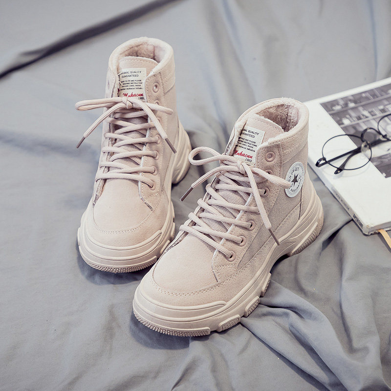 网红马丁靴女2019新款百搭英伦风靴子秋冬加绒保暖短靴机车靴时尚